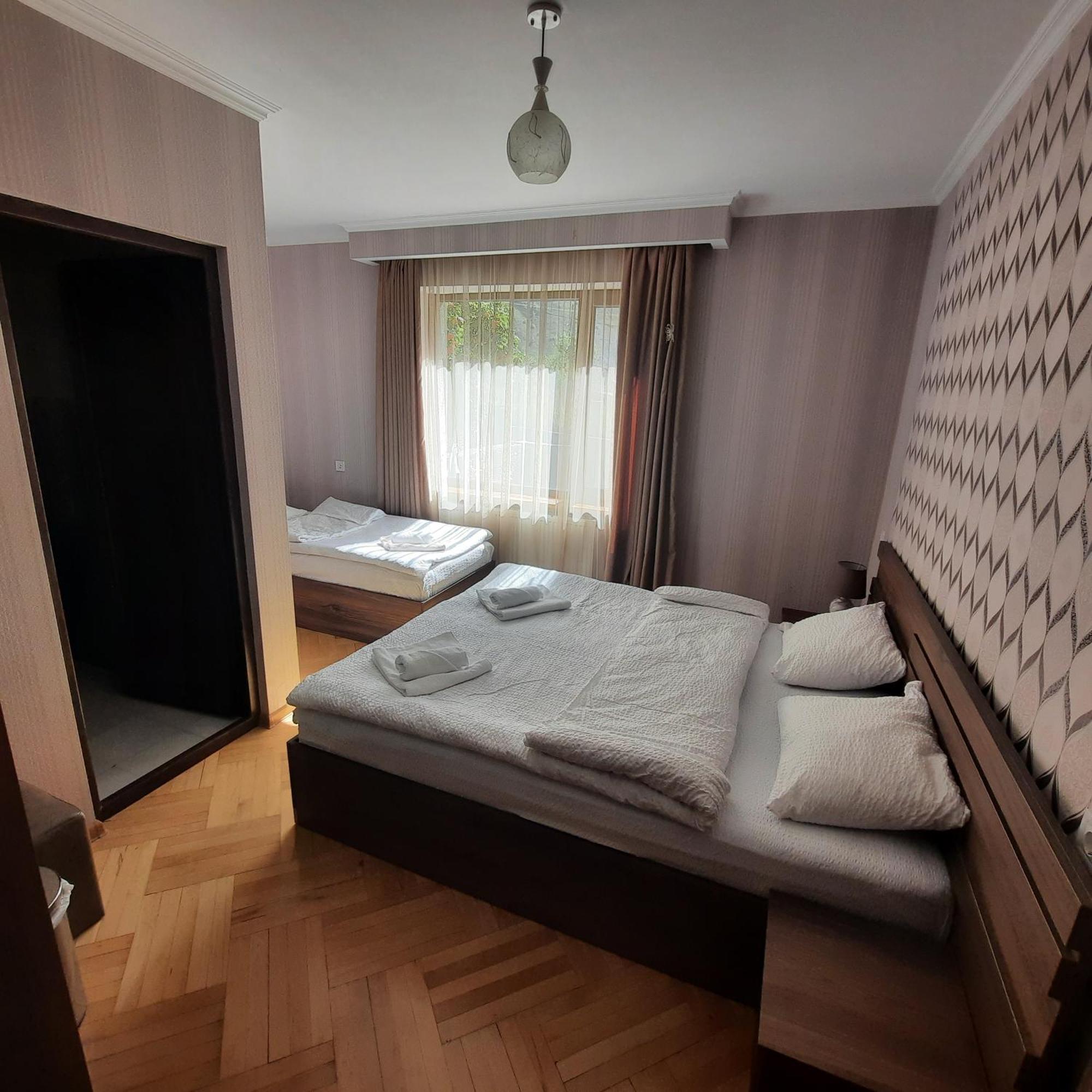 Gio-Nika Hotel Stepantsminda Room photo